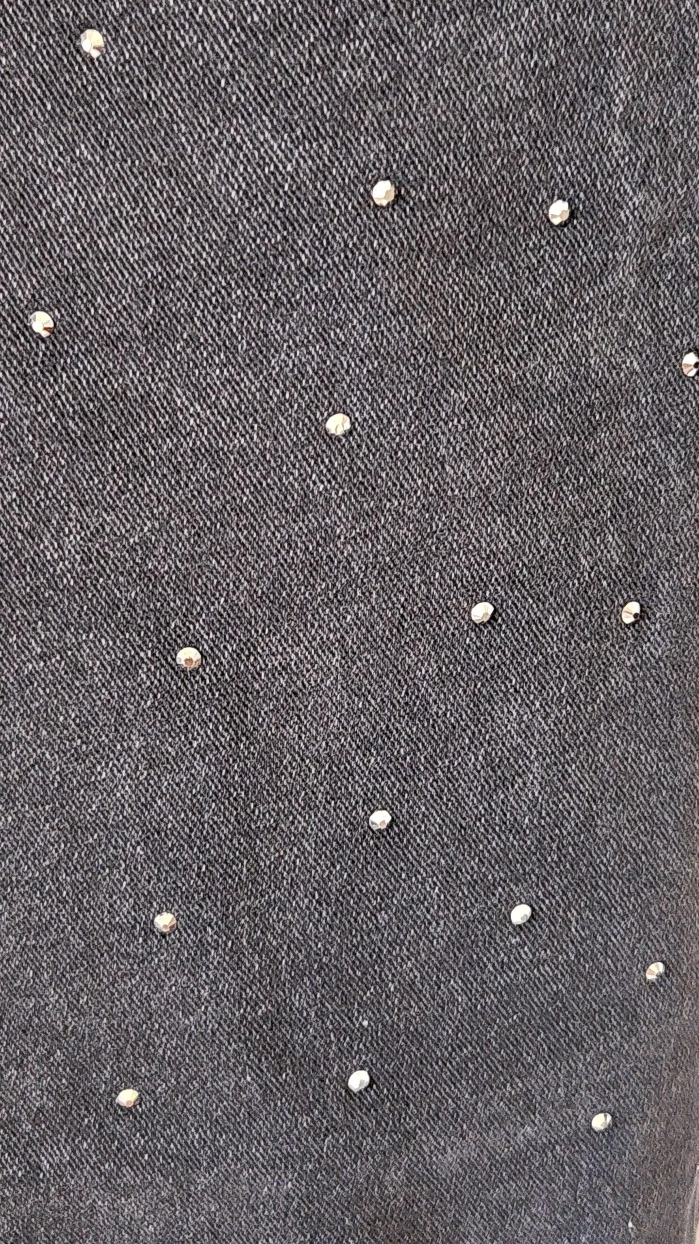 Jean large orné de strass