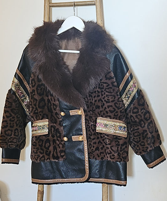 Manteau fourrure léopard