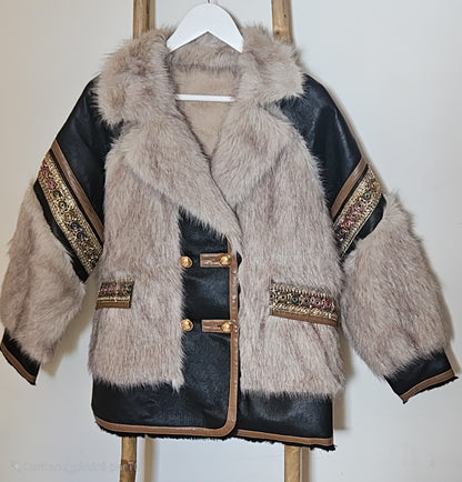 Manteau fourrure/simili blanc