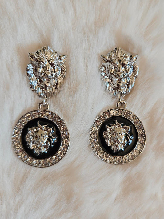 Boucles d'oreilles tête de lion argentées