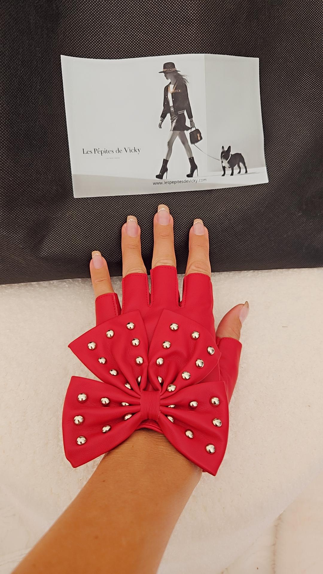 Mitaines nœud rouge