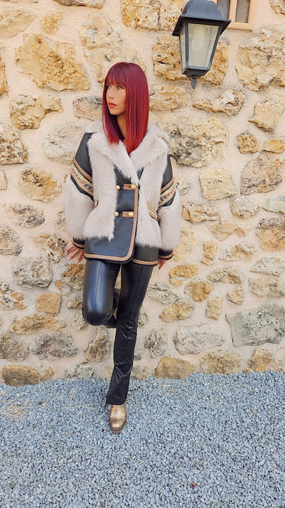 Manteau fourrure/simili blanc